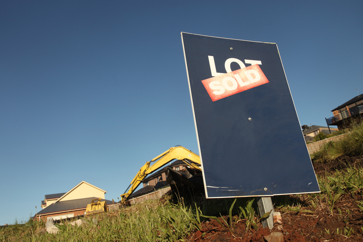 Why Organise a Site Inspection Before Buying the Land